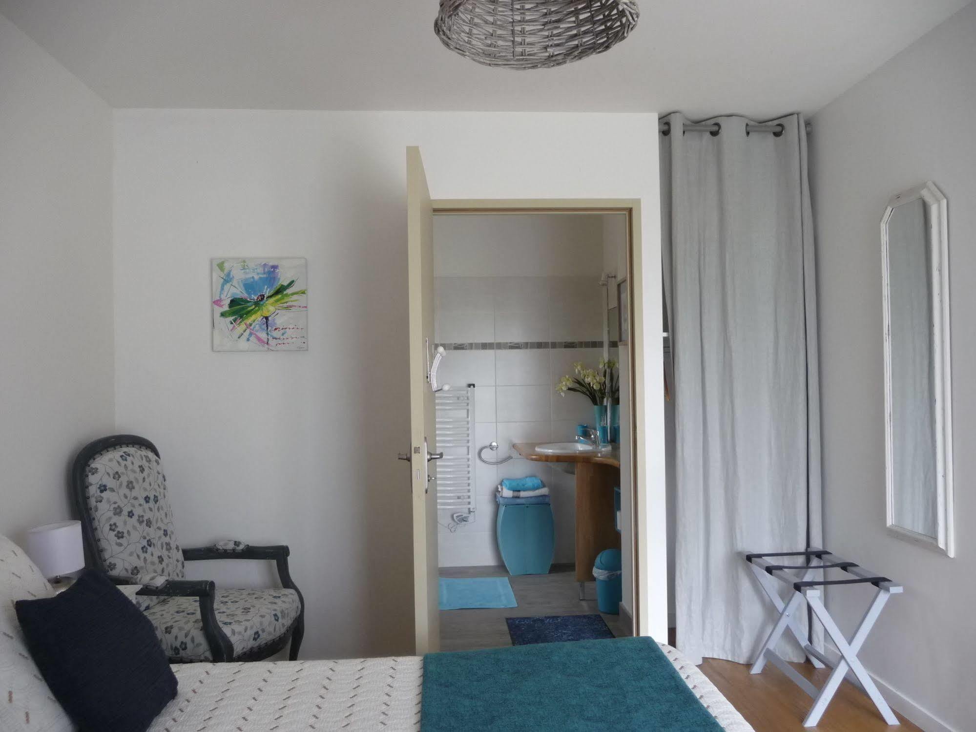 Le Jardin Aux Oiseaux Bed & Breakfast Ferel Luaran gambar