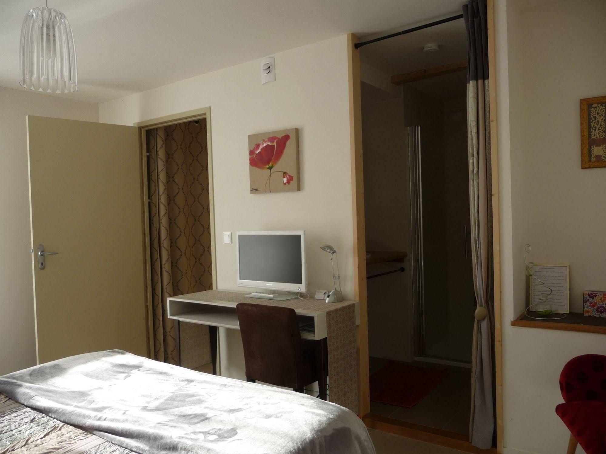 Le Jardin Aux Oiseaux Bed & Breakfast Ferel Luaran gambar
