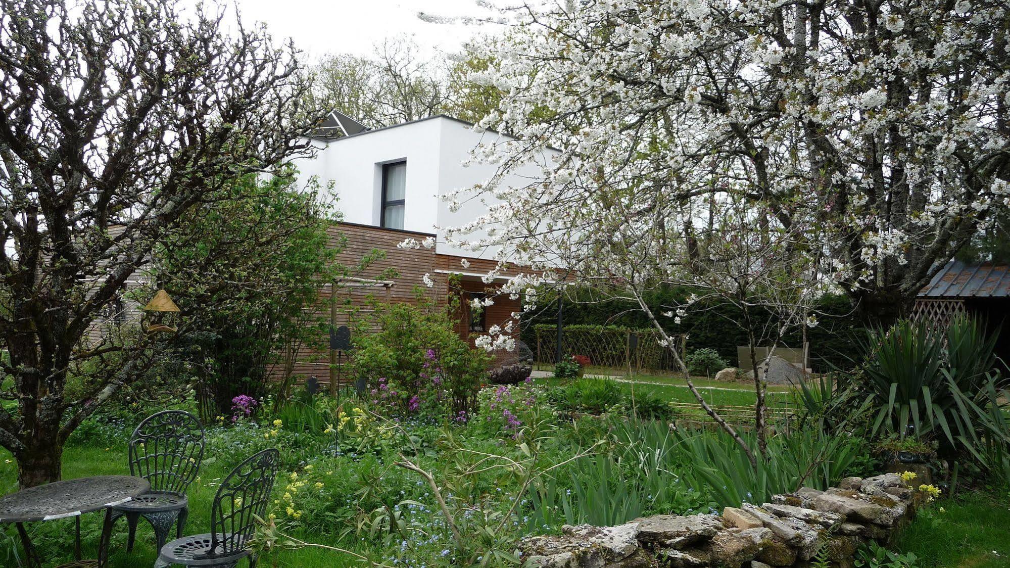 Le Jardin Aux Oiseaux Bed & Breakfast Ferel Luaran gambar