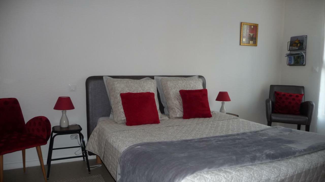 Le Jardin Aux Oiseaux Bed & Breakfast Ferel Luaran gambar